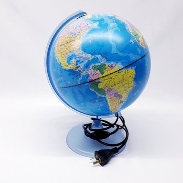GLOBO TERRAQUEO BPLASTICO CON LUZ 25CM257LW          